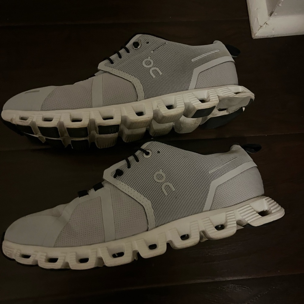 On Cloud Running Shoes
